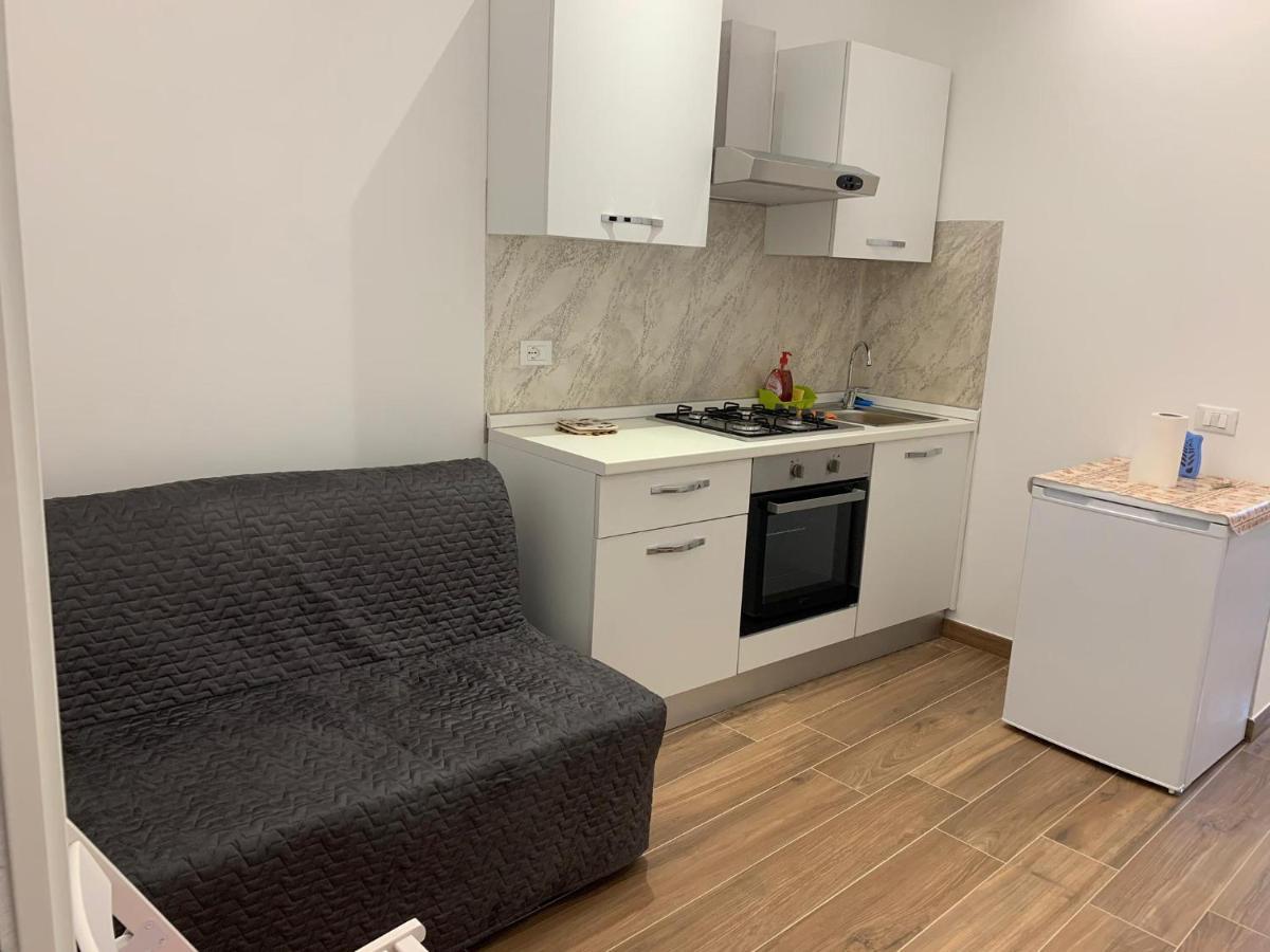 Ema'S Place Lägenhet Savona Exteriör bild