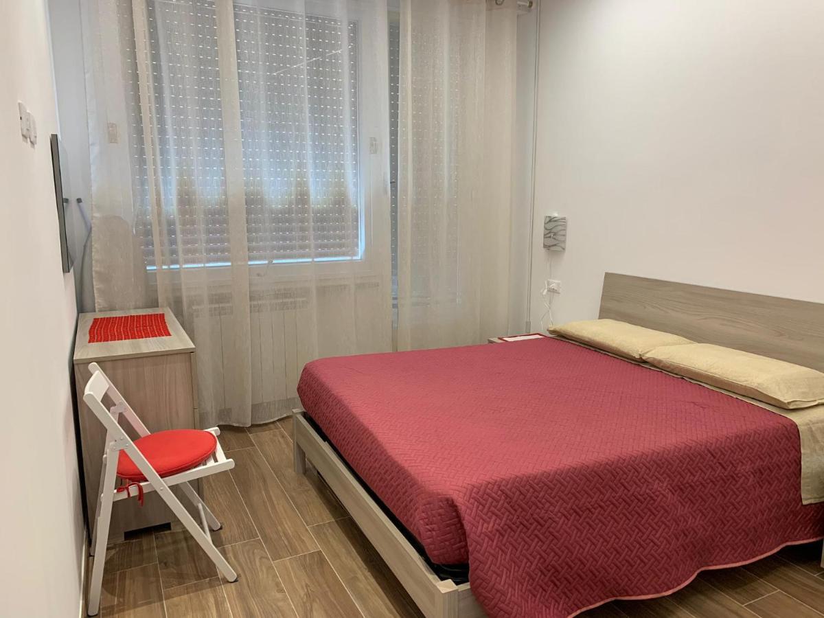 Ema'S Place Lägenhet Savona Exteriör bild